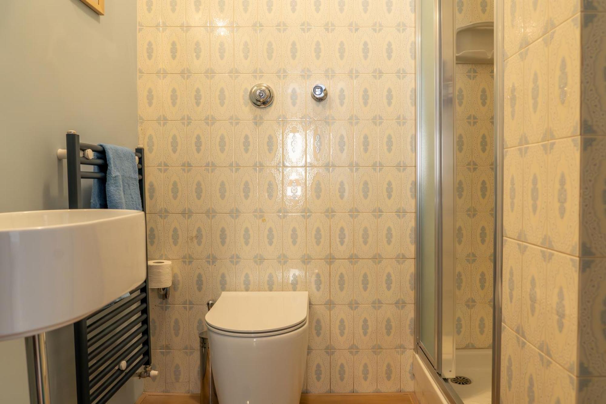 Quieta 6 - Renovated 70S Apartment - Italywego Perugia Luaran gambar